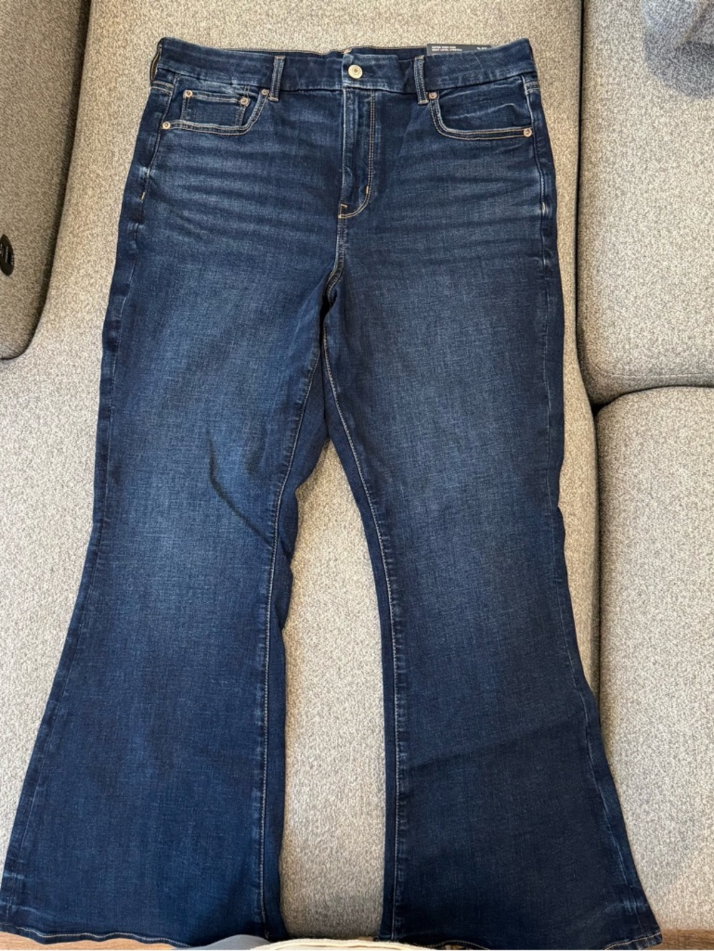 American Eagle High Rise Flare Jeans - 16 Short NWT